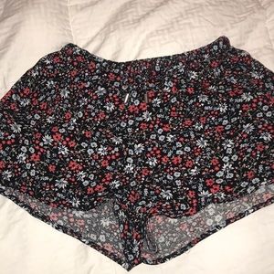 H&M Shorts ❤️